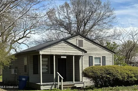 602 N Bayou Ave, Cleveland, MS 38732