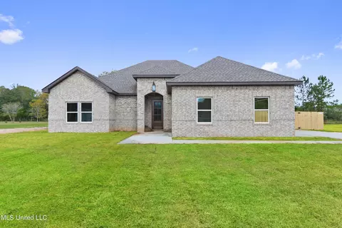 14506 Goff St, Biloxi, MS 39532