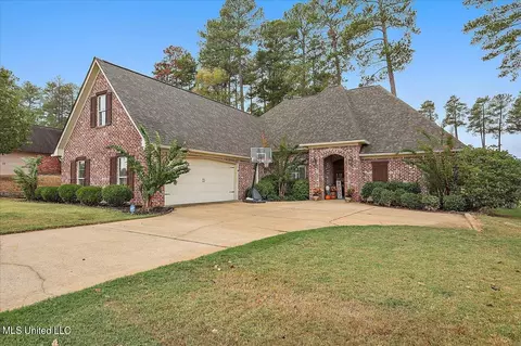 809 Willow Grande Circle Cir, Brandon, MS 39047 photo 2