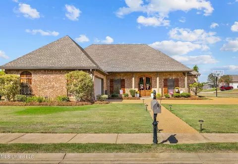 112 Kings Xing, Canton, MS 39046