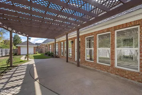 403 Edgewood Xing, Brandon, MS 39042 photo 27