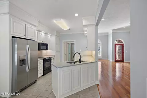 403 Edgewood Xing, Brandon, MS 39042 photo 12