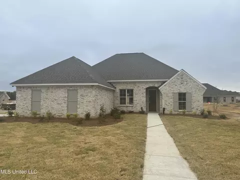 598 E Park St, Canton, MS 39046