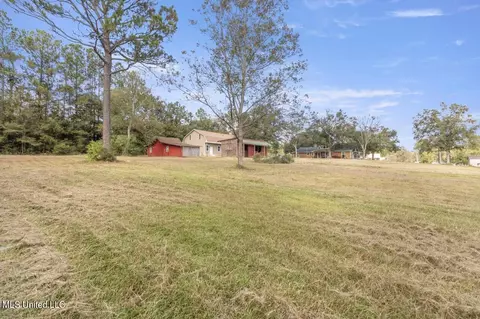 Exterior - 4353 Melvin Rd, Biloxi, MS 39532 photo 5 of 11