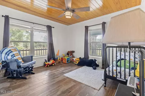 Bedroom - 4353 Melvin Rd, Biloxi, MS 39532 photo 3 of 3
