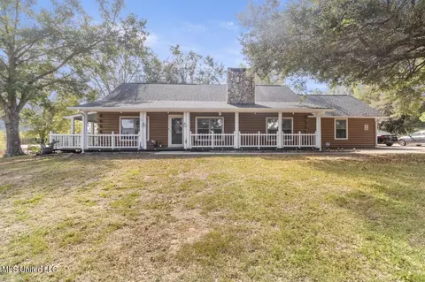 Exterior - 4353 Melvin Rd, Biloxi, MS 39532 photo 3 of 11