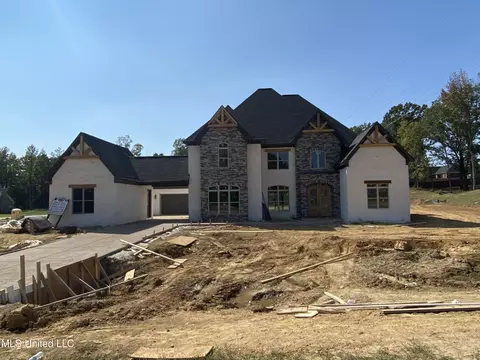 2997 S Cypress Lake South Dr, Olive Branch, MS 38654