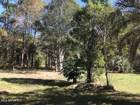 8540 Marthaler Rd, Moss Point, MS 39562 photo 5