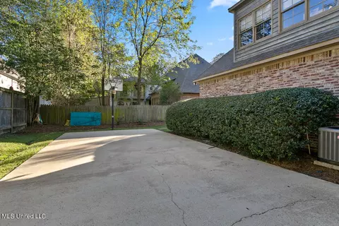 4206 Brussels Dr, Jackson, MS 39211 photo 40