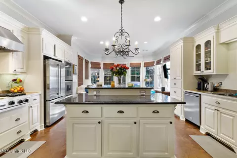 4206 Brussels Dr, Jackson, MS 39211 photo 13