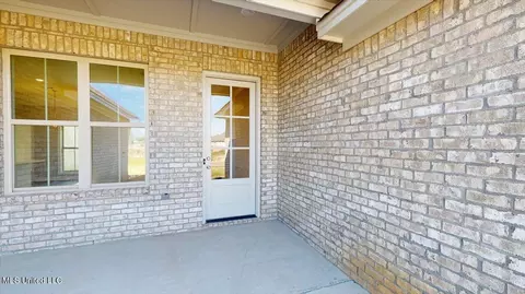 403 Butternut Dr, Canton, MS 39046 photo 3