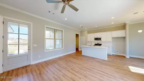 403 Butternut Dr, Canton, MS 39046 photo 5