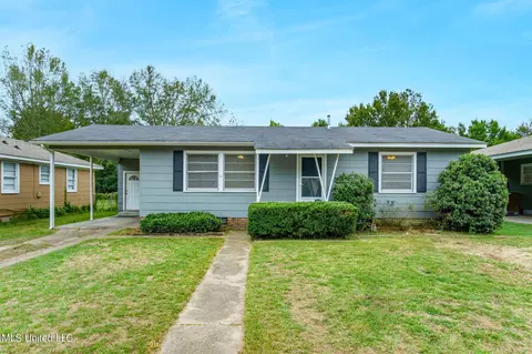 313 Petal Dr, Petal, MS 39465