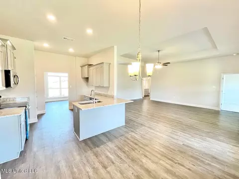 Kitchen - 13936 Ruby Ln, Biloxi, MS 39532 photo 6 of 6