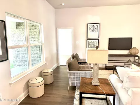 Living - 13936 Ruby Ln, Biloxi, MS 39532 photo 15 of 15