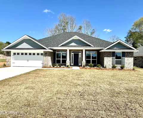 13936 Ruby Ln, Biloxi, MS 39532