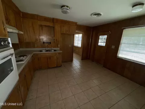 1758 Waycona Dr, Jackson, MS 39204 photo 7