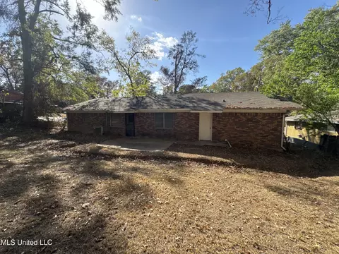 1758 Waycona Dr, Jackson, MS 39204 photo 4