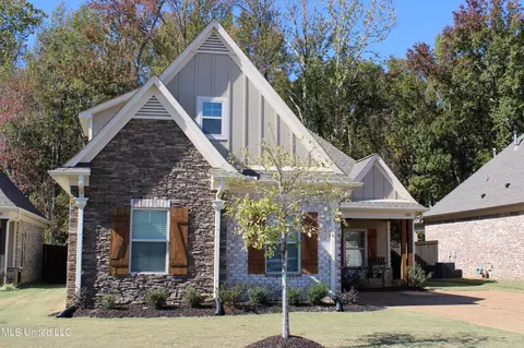 5103 S Montavale, Southaven, MS 38672