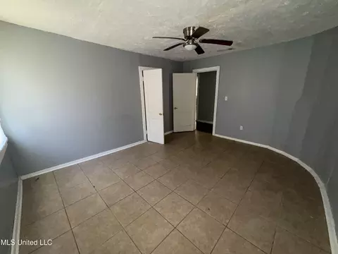 5144 Lurline Dr, Jackson, MS 39204 photo 5
