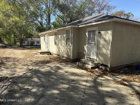 5144 Lurline Dr, Jackson, MS 39204 photo 3