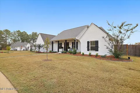 119 Hampton Trl, Madison, MS 39110 photo 2