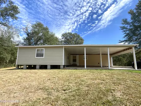 2242 Lyons Rd, Bolton, MS 39041