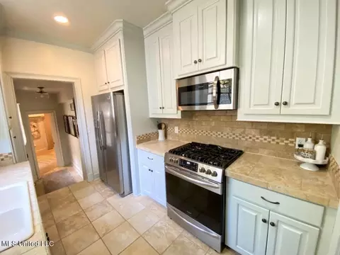 610 Patton Ave, Jackson, MS 39216 photo 13