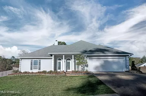100 Spring Valley Dr, Brandon, MS 39047