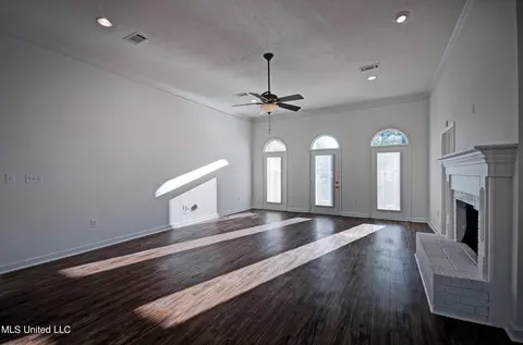100 Spring Valley Dr, Brandon, MS 39047 photo 10