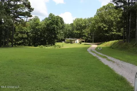 5513 Koko Reef Dr, Hernando, MS 38632
