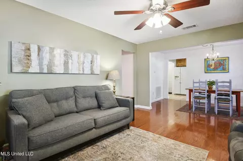 114 Central Ave, Long Beach, MS 39560 photo 5