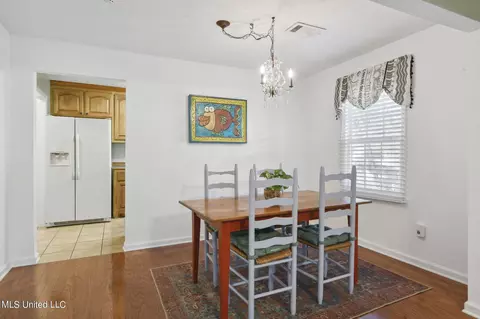 114 Central Ave, Long Beach, MS 39560 photo 6