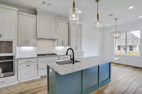 907 Waters Edge, Brandon, MS 39047 photo 9