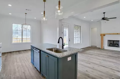 907 Waters Edge, Brandon, MS 39047 photo 8