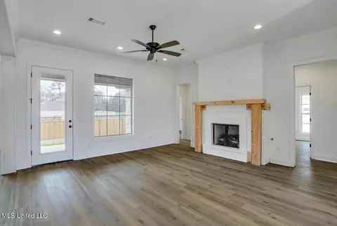 907 Waters Edge, Brandon, MS 39047 photo 3