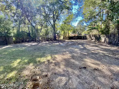 625 Forest Ave, Jackson, MS 39206 photo 13