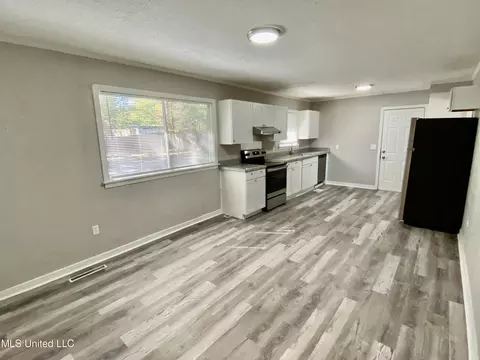 625 Forest Ave, Jackson, MS 39206 photo 6