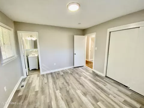 625 Forest Ave, Jackson, MS 39206 photo 11
