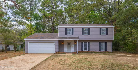 5145 Shirlwood Dr, Jackson, MS 39211