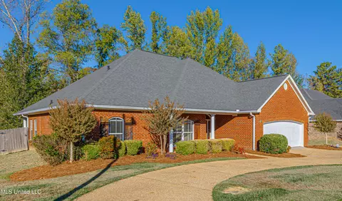 757 Creston Dr, Byram, MS 39272 photo 3