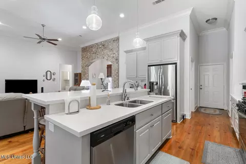 260 Falls Xing, Madison, MS 39110 photo 12