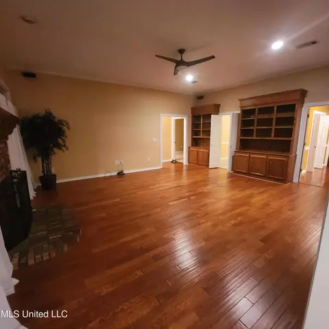 188 Mccarty Rd, Jackson, MS 39212 photo 5