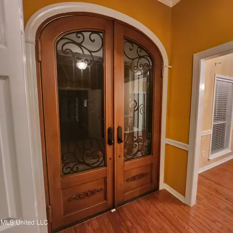 188 Mccarty Rd, Jackson, MS 39212 photo 2