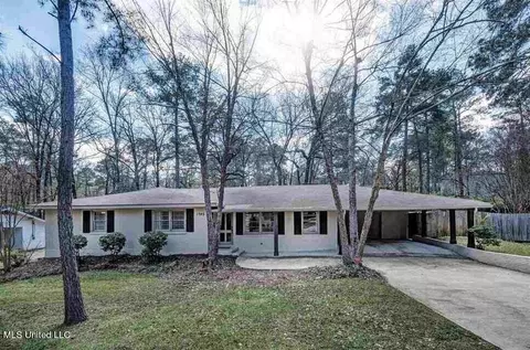 1785 Brecon Dr, Jackson, MS 39211 photo 3