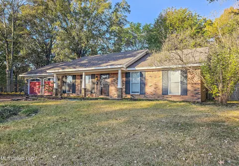 9596 Pigeon Roost Rd, Olive Branch, MS 38654