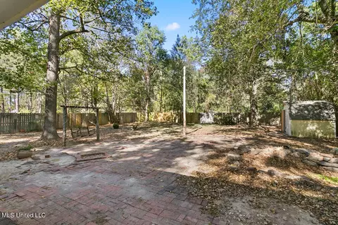 152 Southbrook Dr, Jackson, MS 39211 photo 4