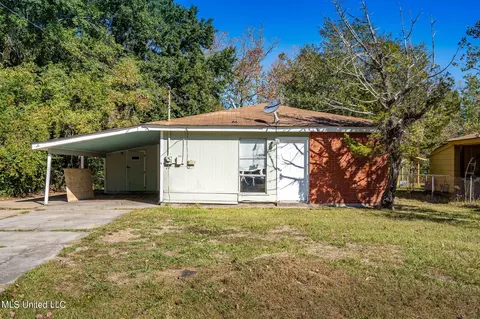 4016 Ponderosa Dr, Gulfport, MS 39501