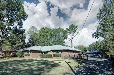 2904 Ridgeland Dr, Jackson, MS 39212 photo 3