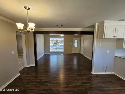 2522 Upper Dr, Pearl, MS 39208 photo 4